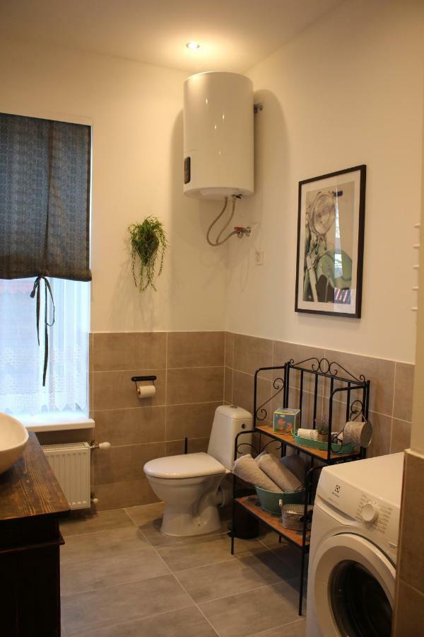 Simple & Elegant Apartment Liepāja Екстериор снимка